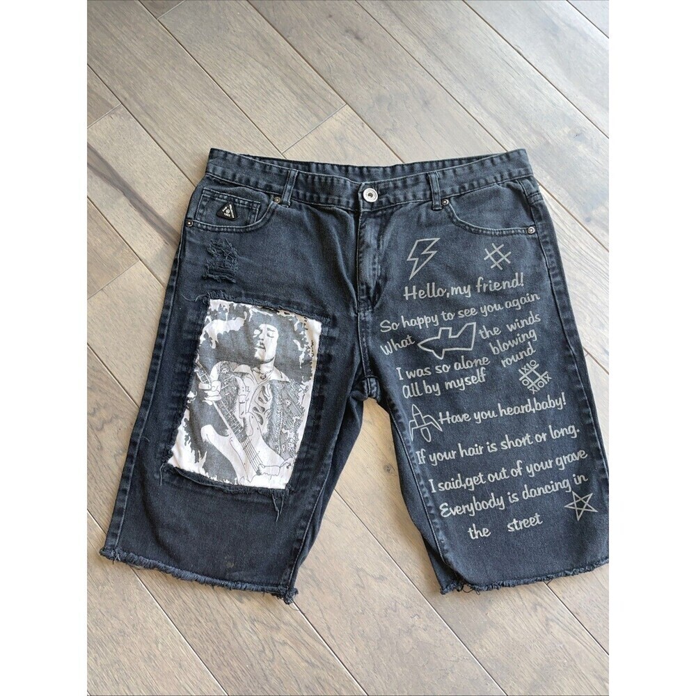 DNM Collection Men’s Distressed Graphic Black Short Jeans Size 40